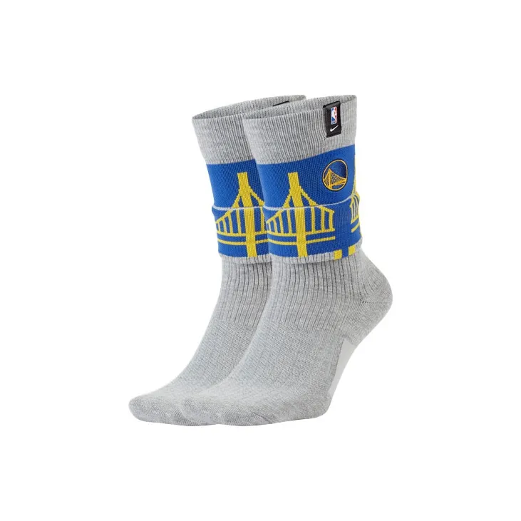 Nike Unisex Mid-Calf Socks