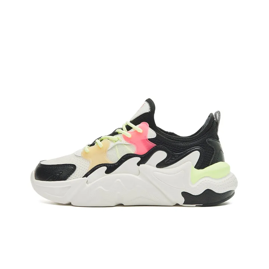 Erke Mu Yu Low Top Casual Shoes Women's Black Peach Pink