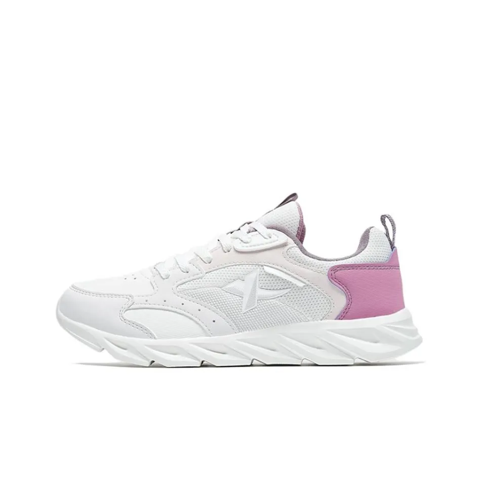 XTEP Durable Breathable Lightweight Low-Top Running Shoes Women's Brocade Gourd Purple
