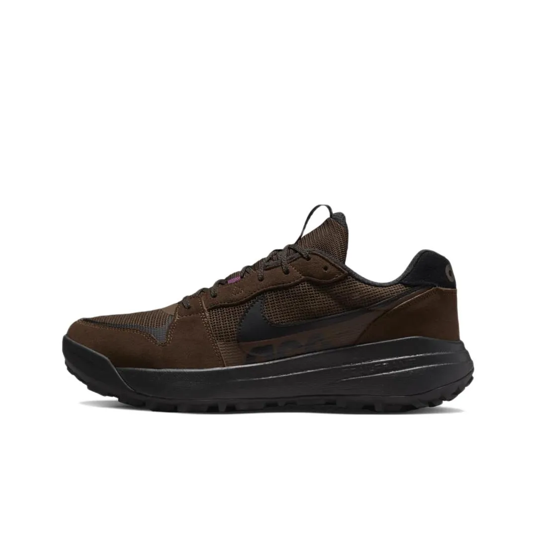 Nike ACG Lowcate Low Top Trail Беговые кроссовки Унисекс Темно-коричневый