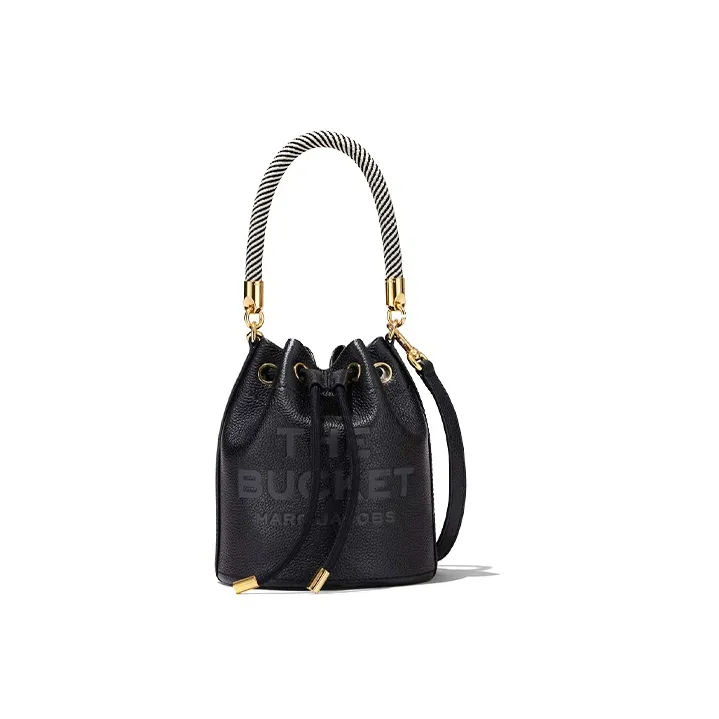 MARC JACOBS The Leather Bucket Bag Black