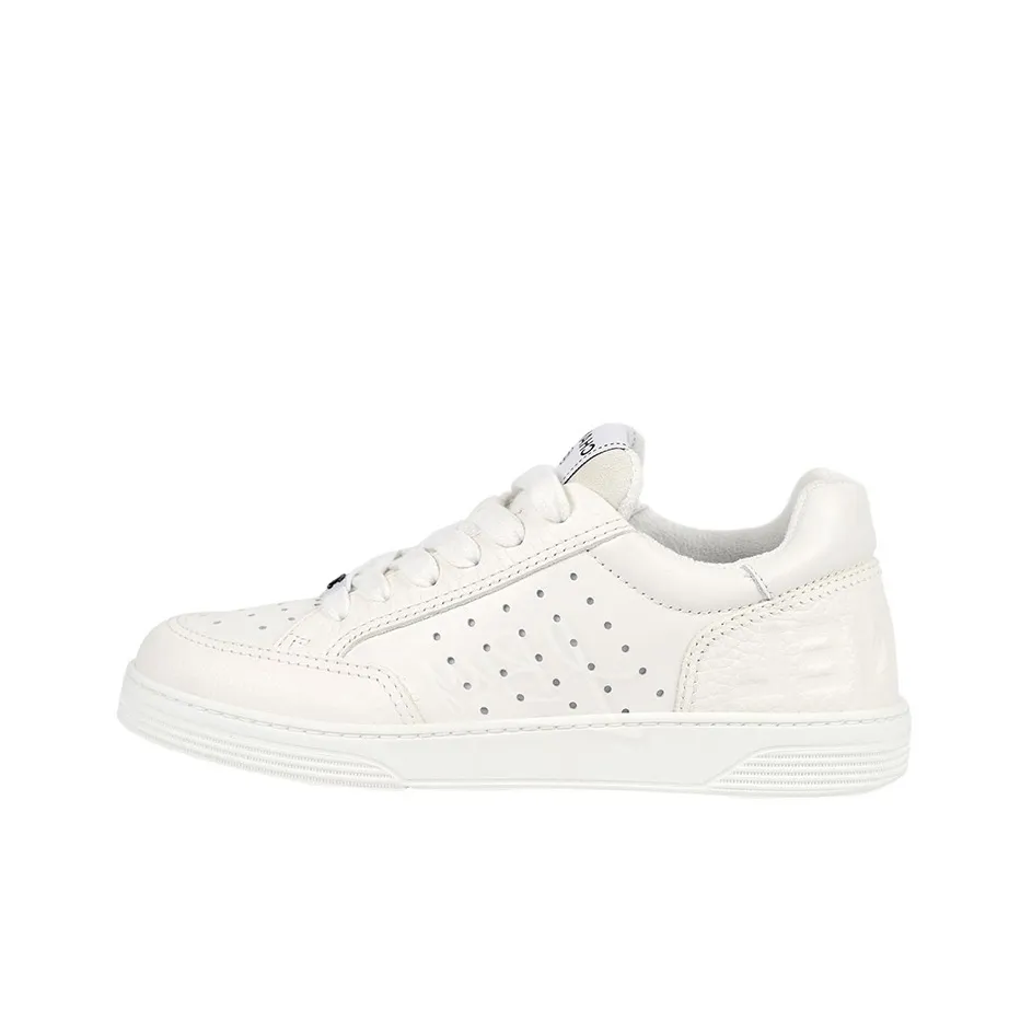 CHANEL 22P Collection Low Top Stylish Skateboarding Shoes Women's White