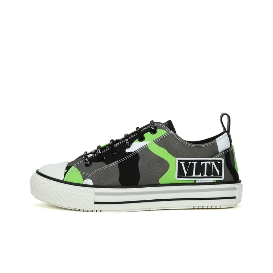 Valentino Camouflage Low Top Skateboard Shoes Men's Neon Green