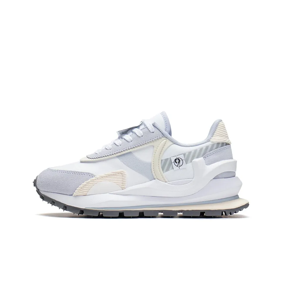 LiNing Shock Absorbers With Slip Resistant And Abrasion Resistant Properties Low Top Casual Shoes Women's White Blue