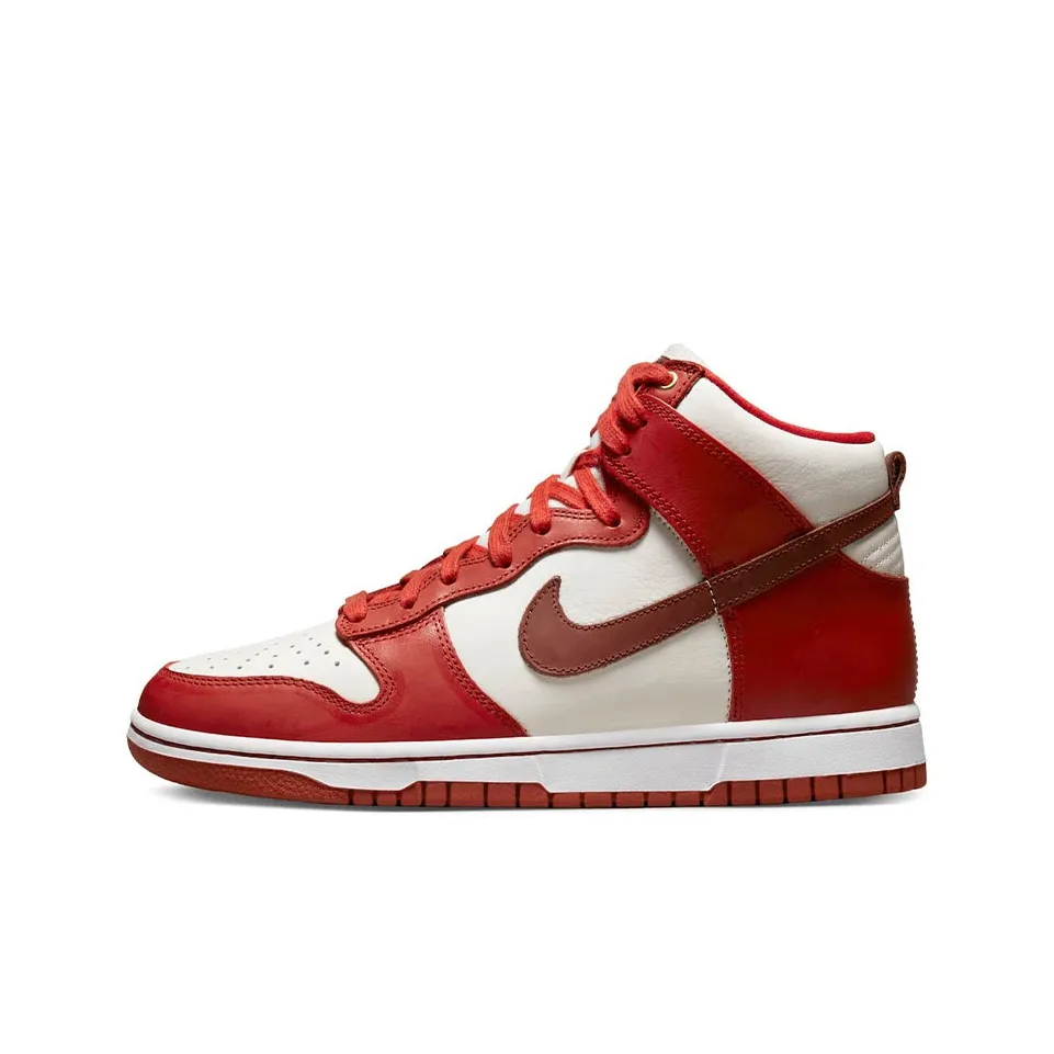 Кроссовки для скейтбординга Nike Dunk High High Top Женские