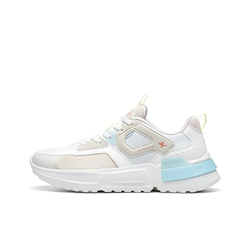 XTEP Vintage New 80 Abrasion Resistant Low Top Casual Shoes Women's