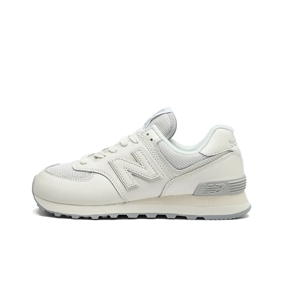 New Balance 574 Series Low Tops Retro Light Grey