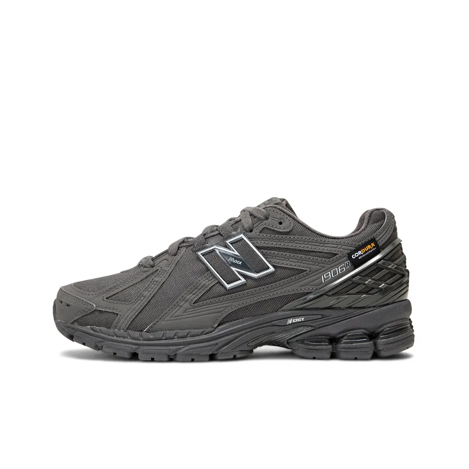 New Balance 1906R Cordura Magnet