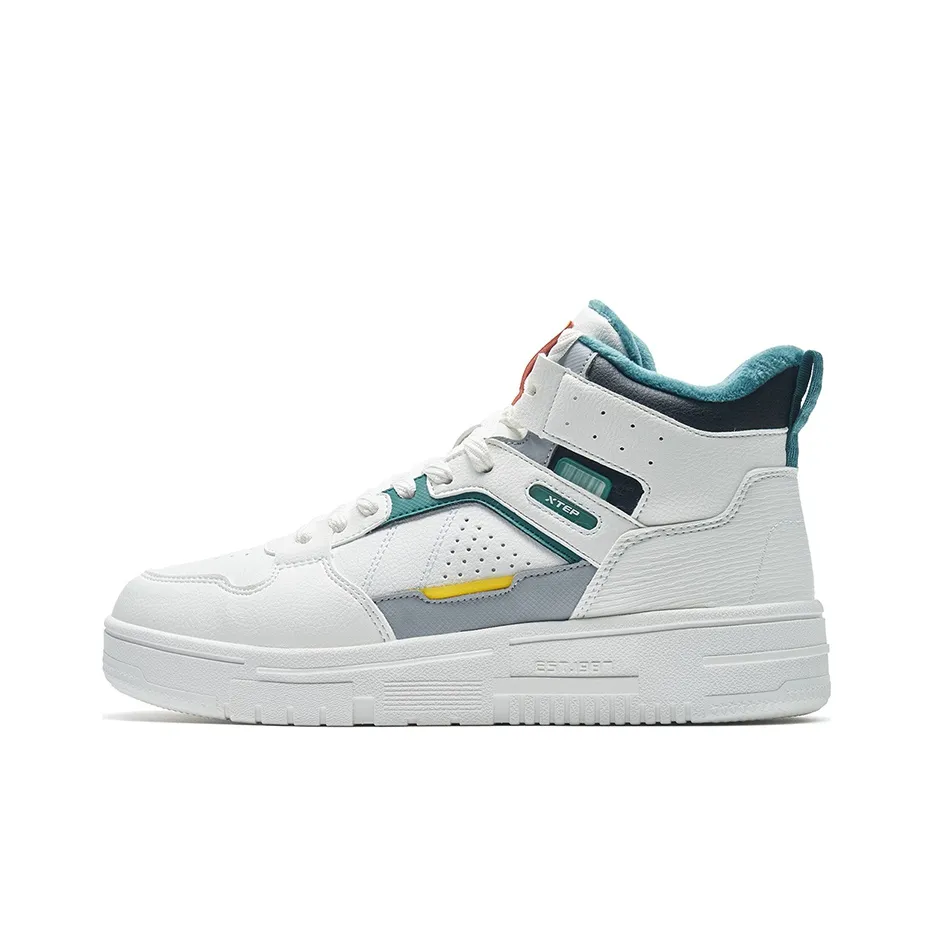 XTEP Abrasion Resistant Slip Resistant High Top Casual Shoes Men's