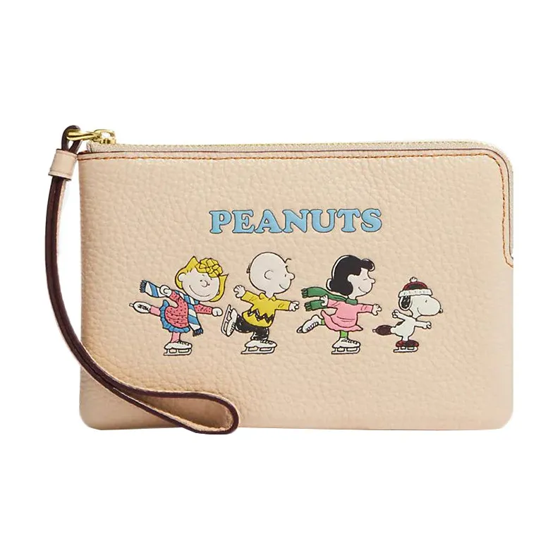 COACH Peanuts Snoopy Collaboration Wristlet Pebbled Leather Wrist Bags Clutches Small Size Women's Ivory White