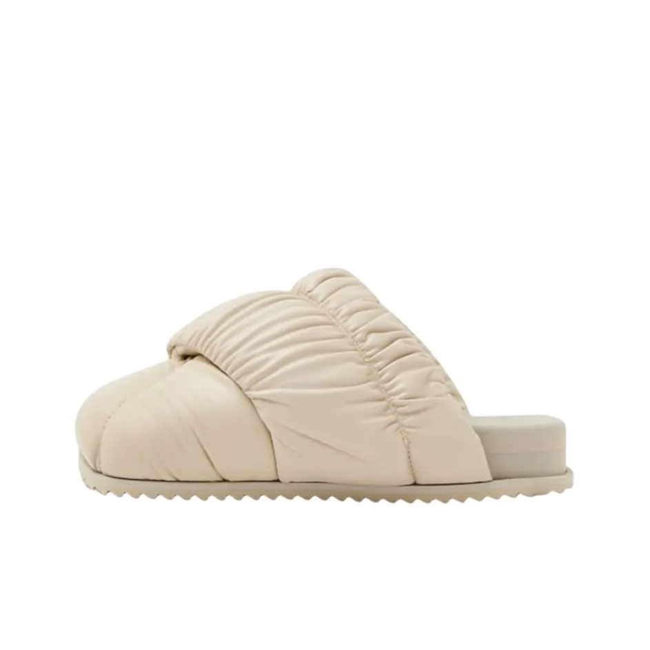 YUME YUME Closed Toe Slippers Women's