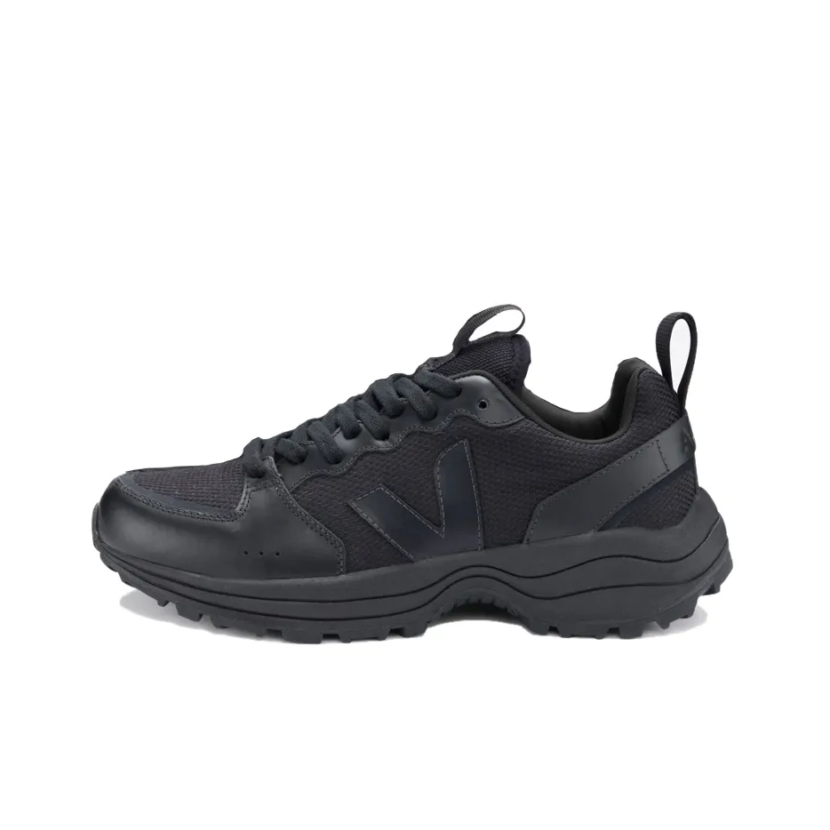 VEJA Venturi Low-Top Casual Shoes Unisex Black