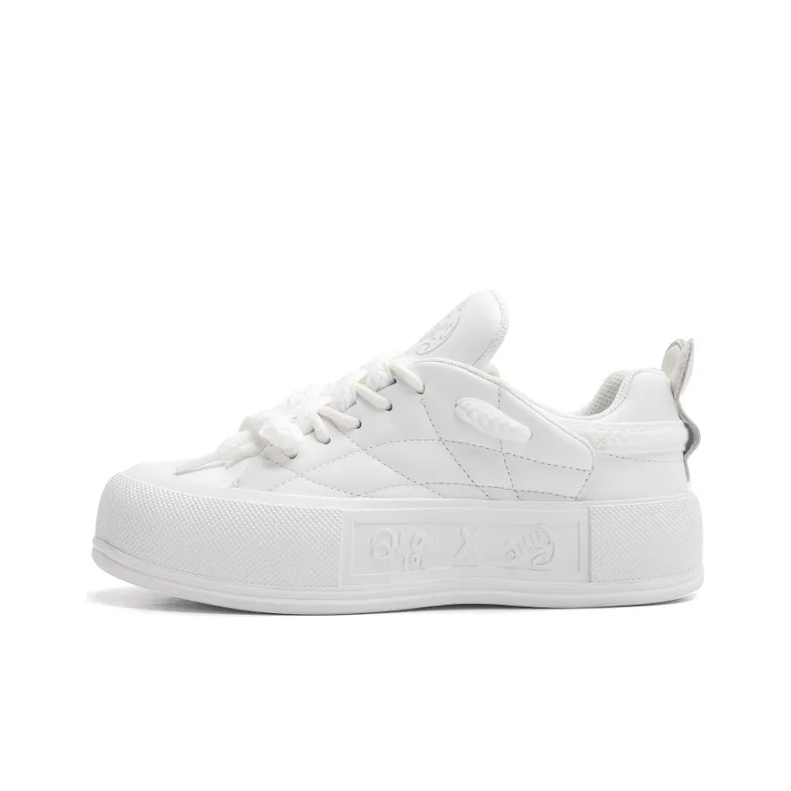 Jifffly Heart Style Versatile White Sneakers Skateboard Shoes Unisex White