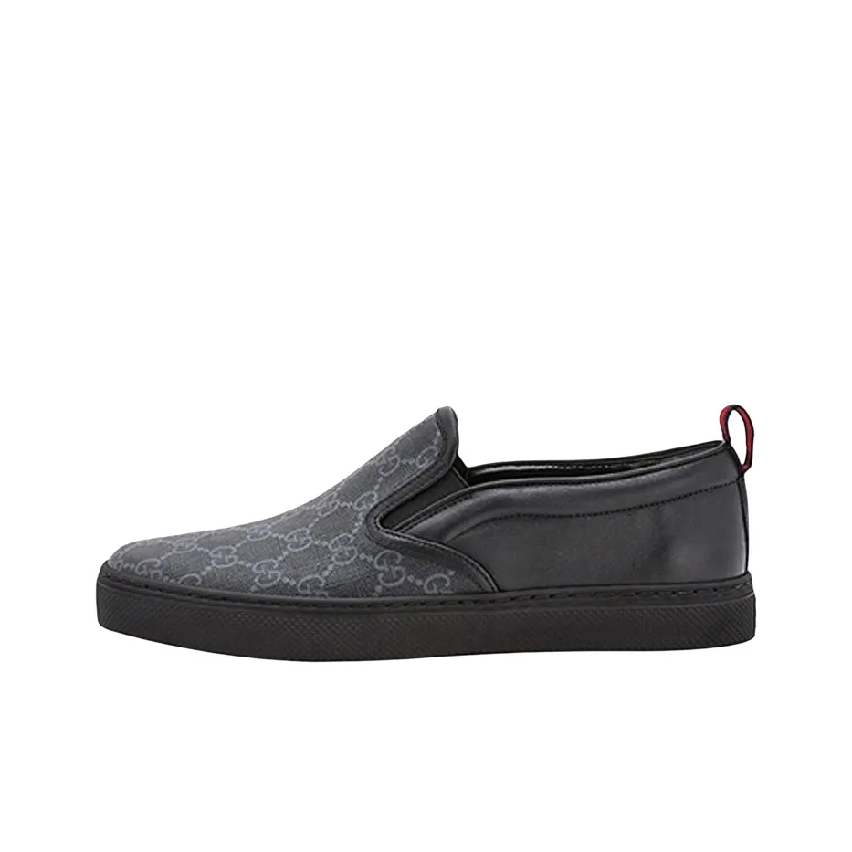 GUCCI Gg Supreme Slip On 'Black'