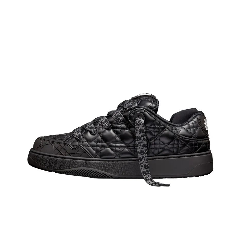 DIOR B9S Skater Erl Black Quilted Cannage Calfskin