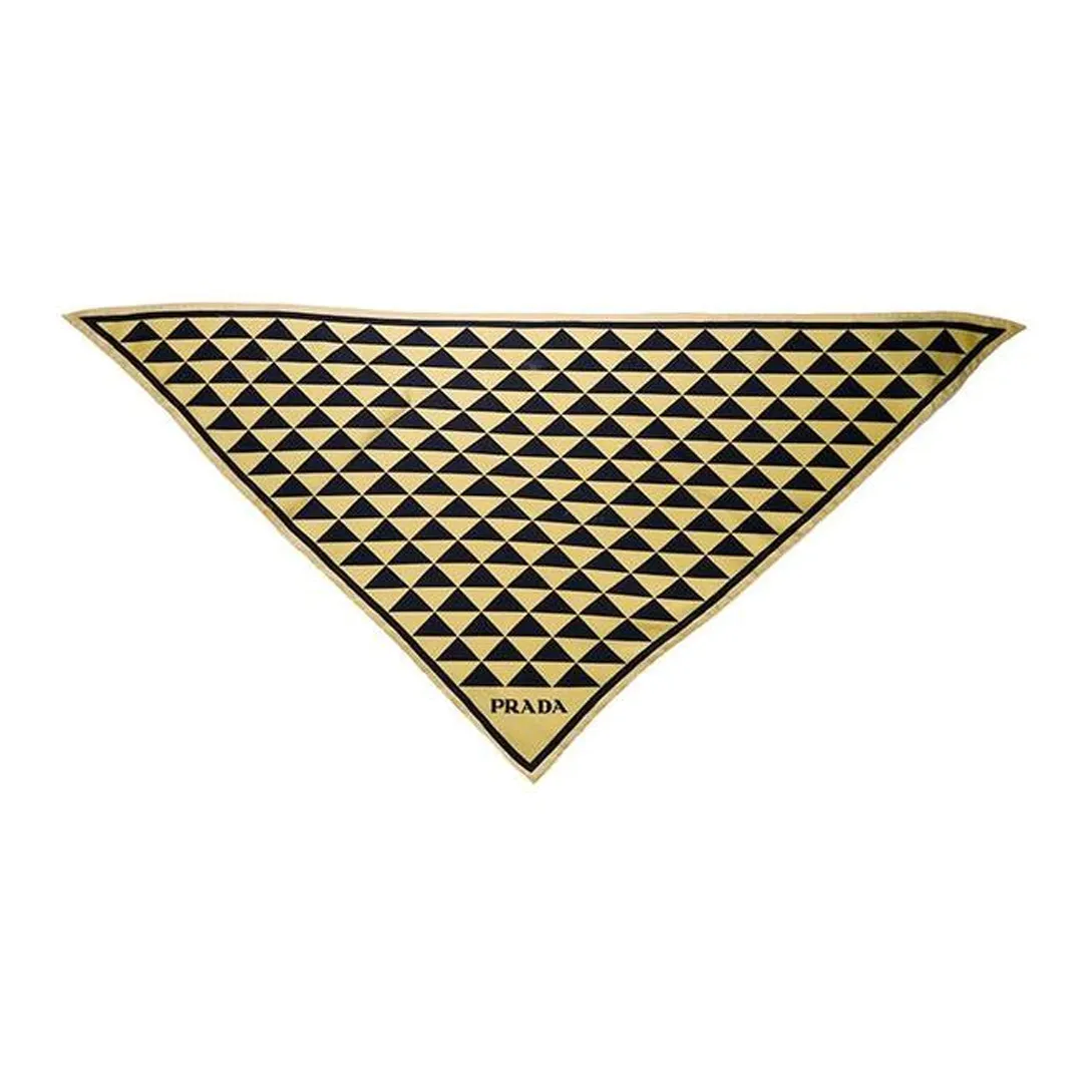 PRADA Шелковые шарфы Женские Желтые