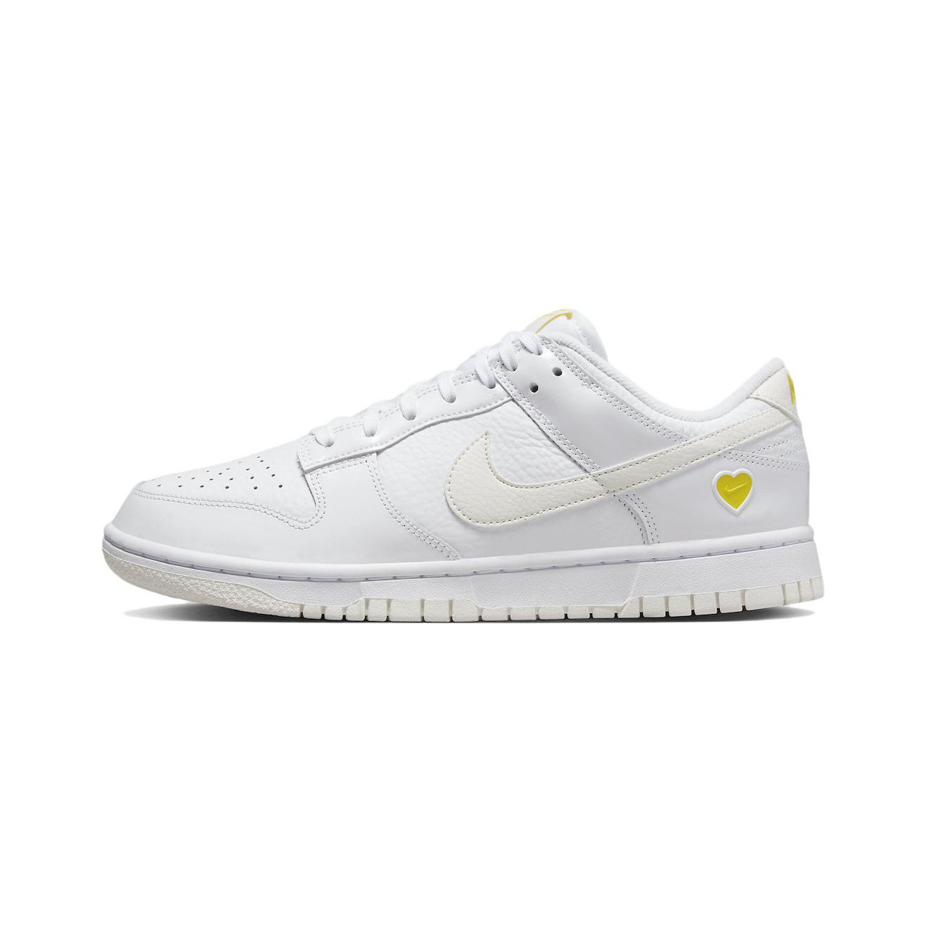 Top 10 Nike Dunk Low Valentine's Day Sneakers to Elevate Top 10 Nike Dunk Low Valentine's Day Sneakers to Elevate