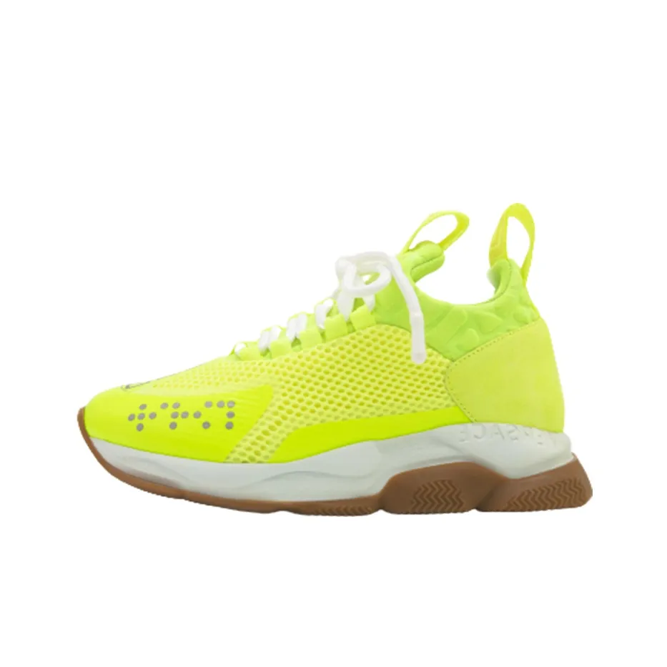 Fila Womens Disruptor II Sneaker