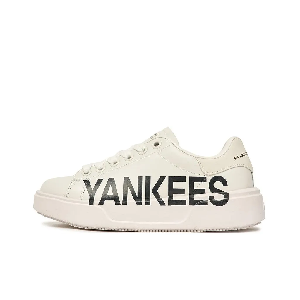 MLB Chunky Classic P NY Slip Resistant Abrasion Resistant Low Top Скейтборд Кроссовки Unisex Белый Черный