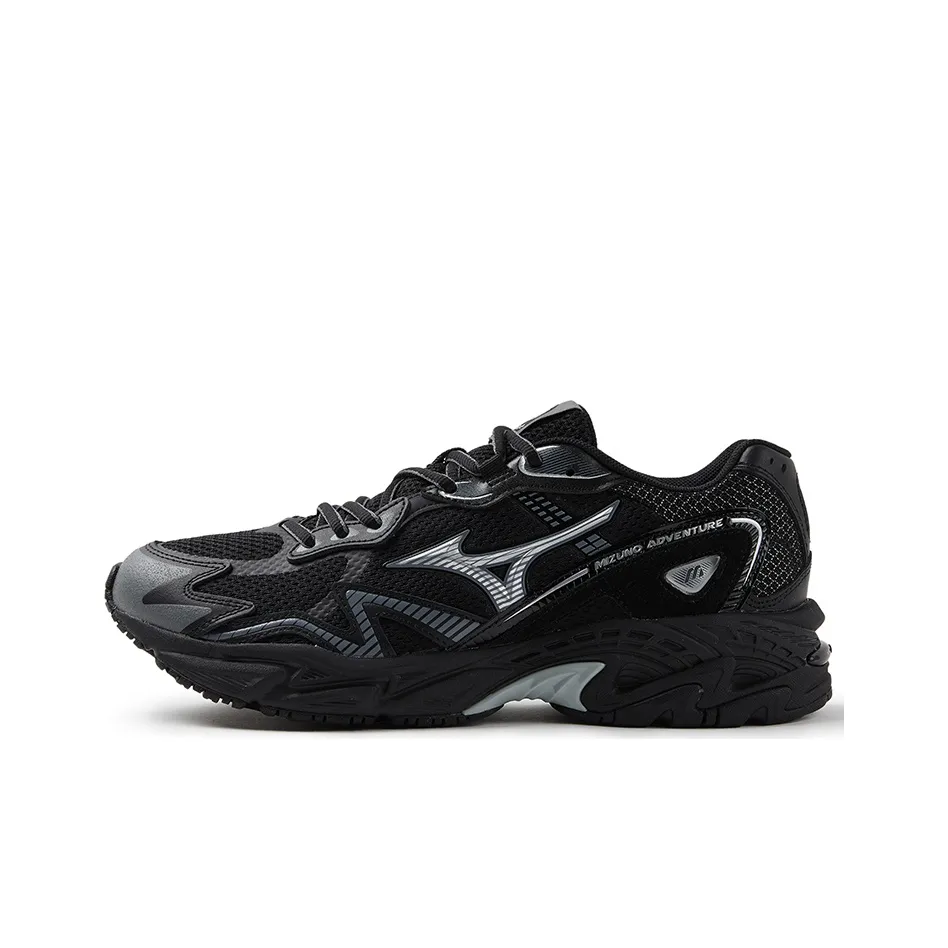 Mizuno Adventure 'Twe NonSlip Durable LowTop'