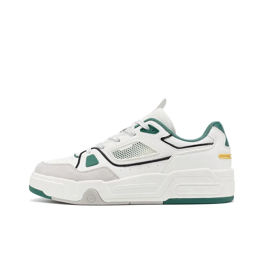 XTEP Reverse Anti-Slip Wear-Resistant Low-Top Skateboard Shoes Men's White Green