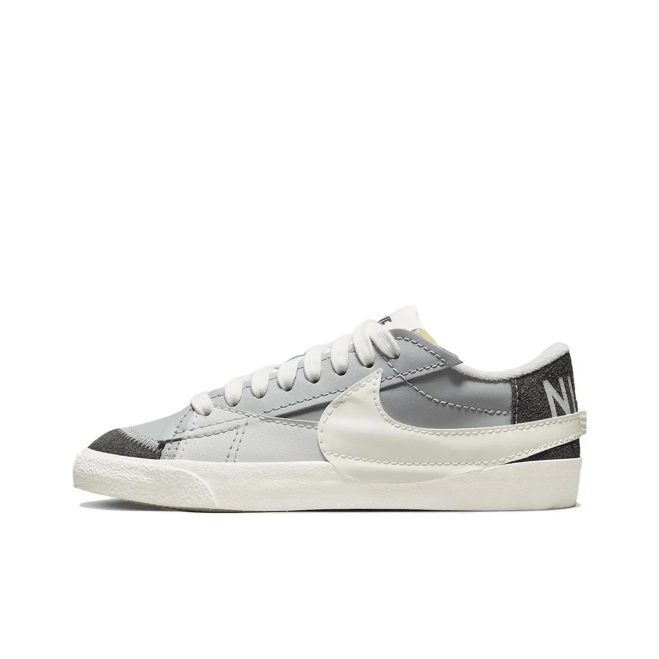 Nike Blazer Low 77 Jumbo Se Light Smoke Grey