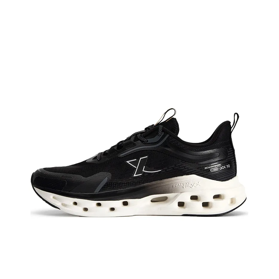 XTEP Shock Absorption Spinning 10.0 Running Shoes Men's Low Top Black White
