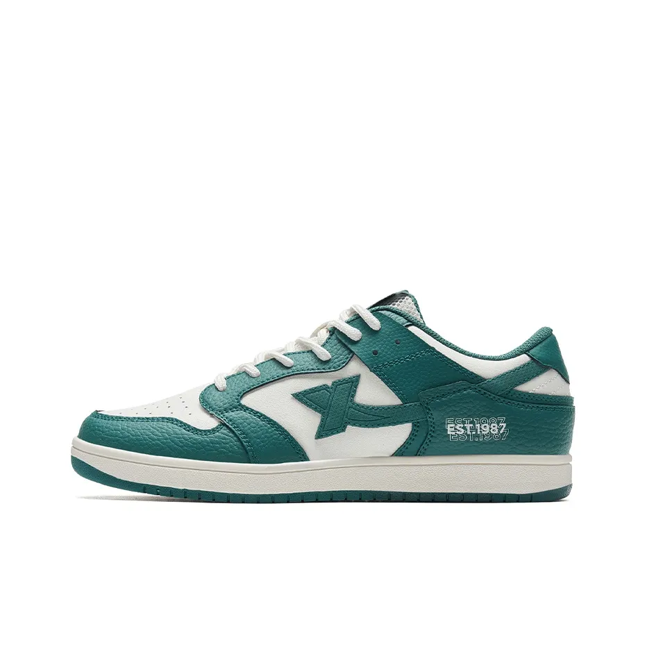 XTEP Low-Top Skateboard Shoes Men's White Green
