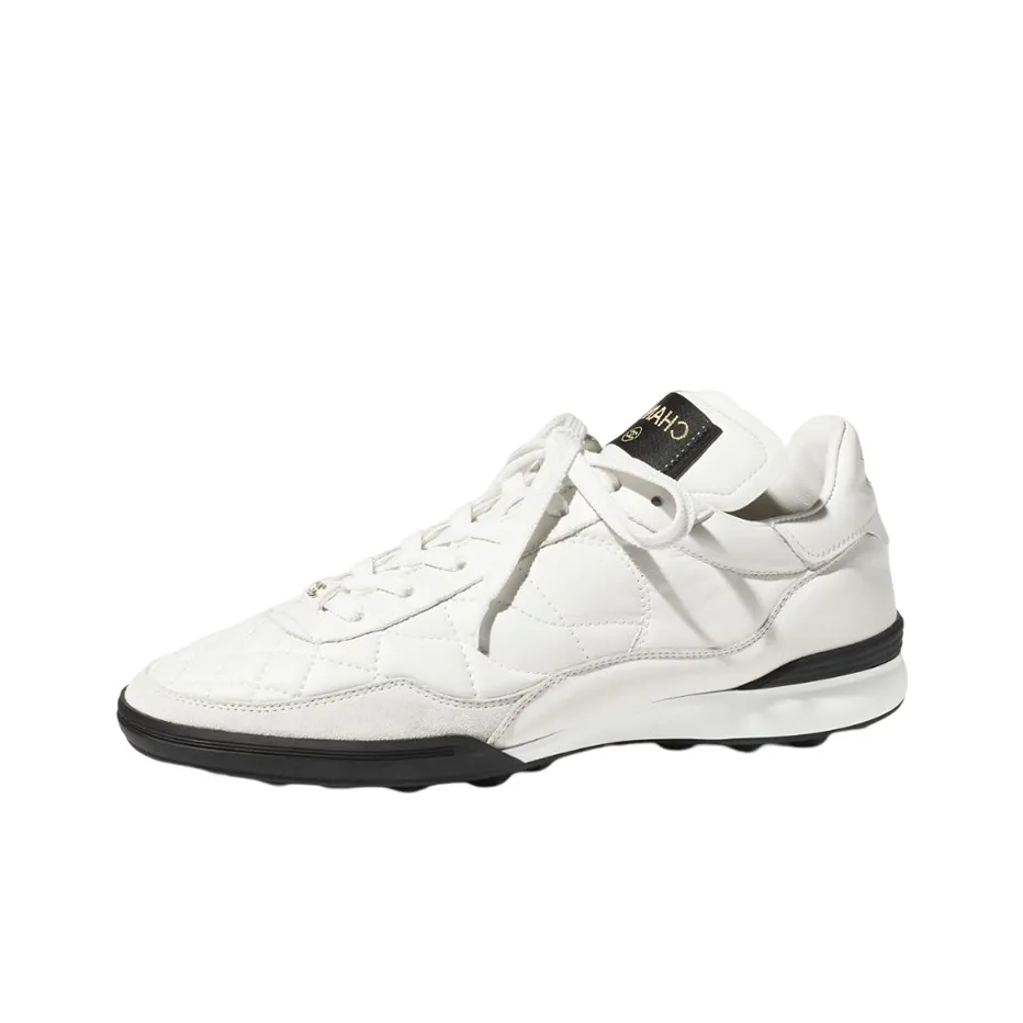 CHANEL Low Top Casual Shoes Women's White