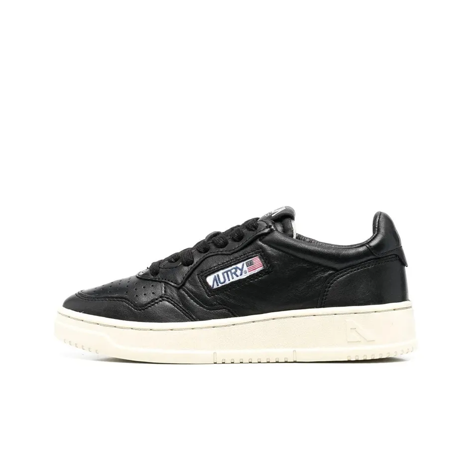 AUTRY Medalist Low Goat Skin 'Black' Women's