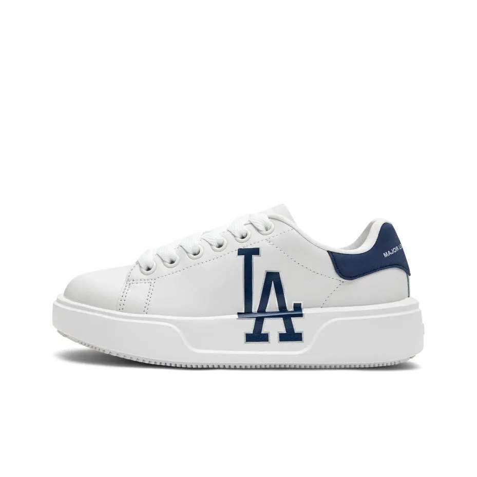 MLB Chunky Classic Low Top Skateboard Shoes Unisex White Blue