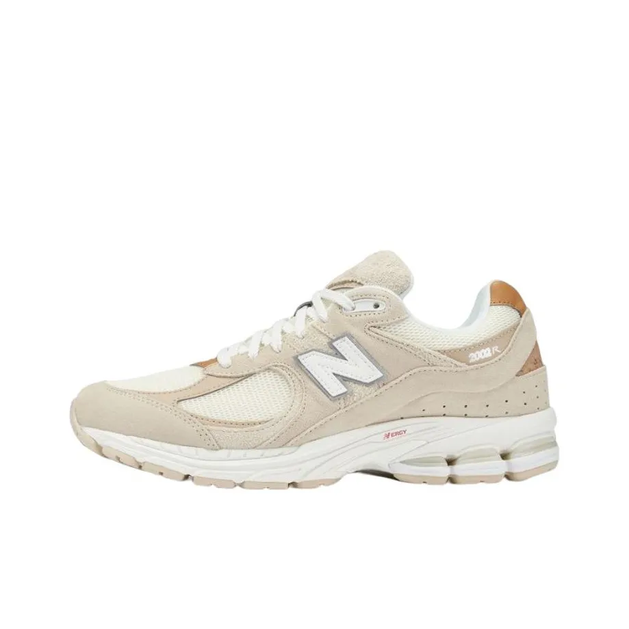 New Balance 2002R Sandstone
