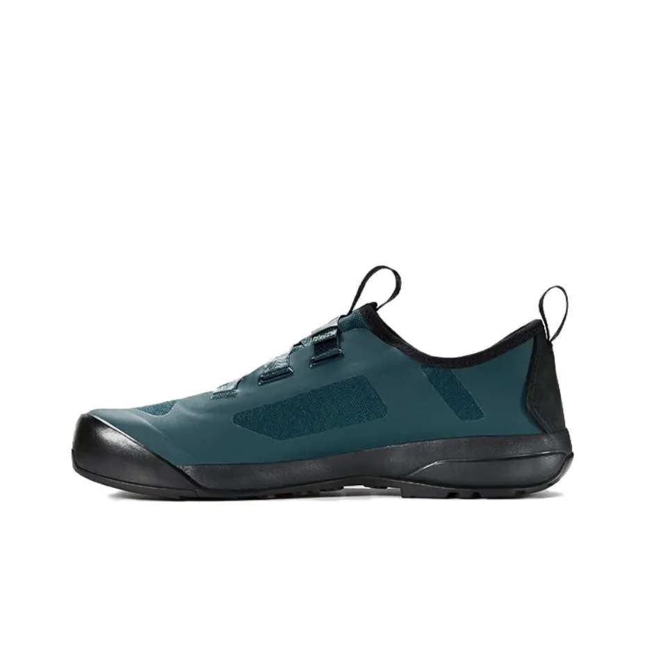 Arcteryx Arakys Approach Cushioning Anti Slip And Wear Resistant Low Top Outdoor Shoes Men's Green Black