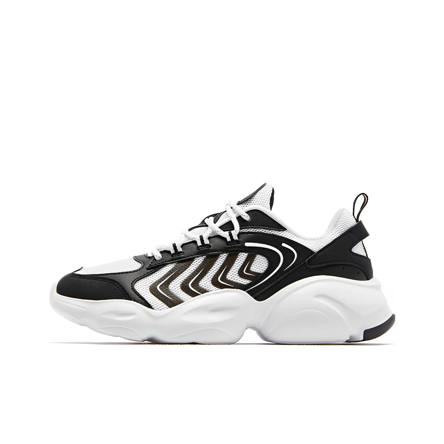 QIAODAN Cushioning, Wear Resistant Low Top Sports Casual Shoes Women's Black White