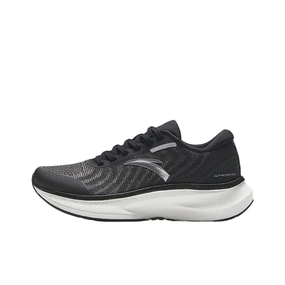 Anta Anti Slip Wear Resistant Low Top Running Shoes Women's Black White