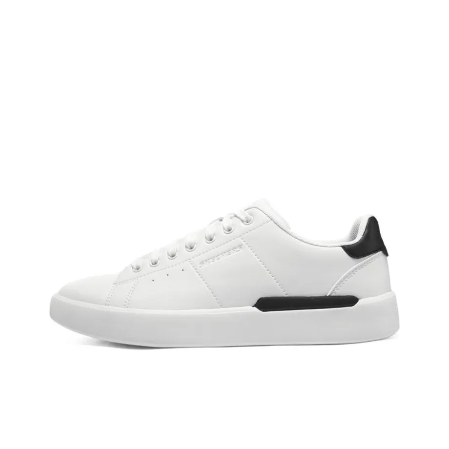 Skechers Verloma Bening Relaxed Fit Shoes 'White Black'