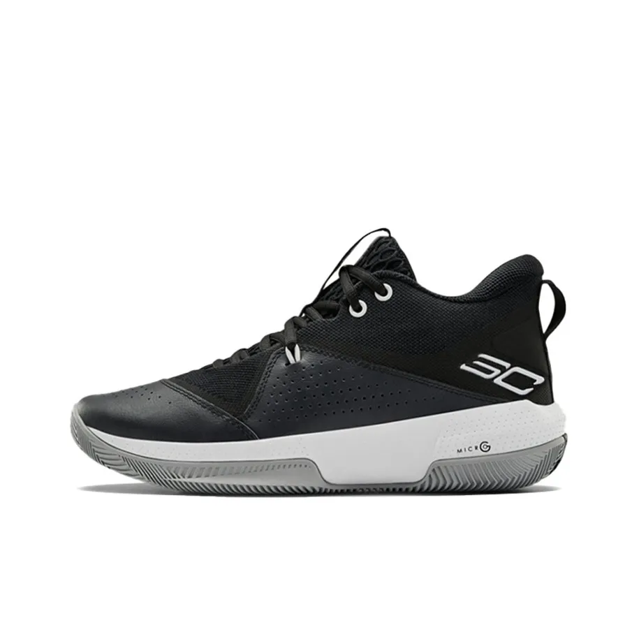Under Armour Sc 3zer0 Iv Low Top Black