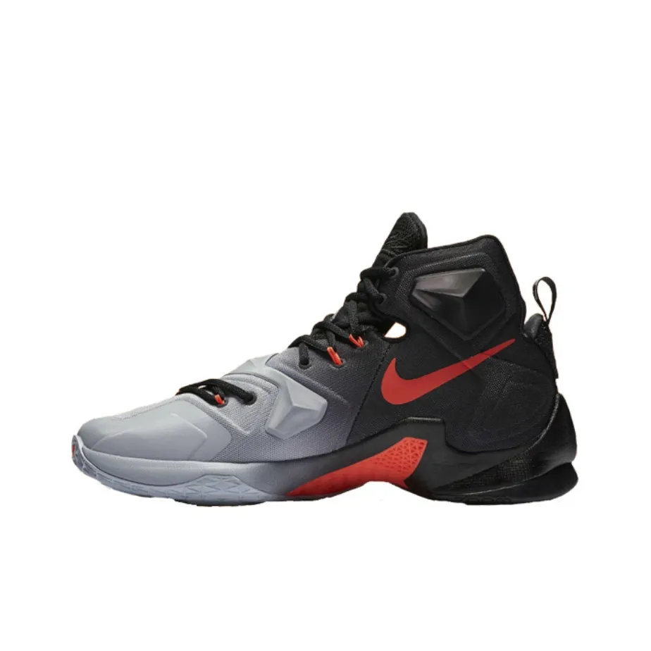 Nike LeBron 13 On Court