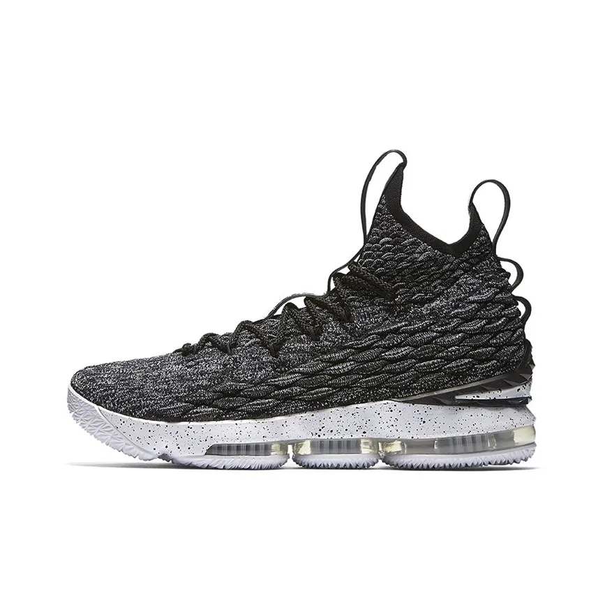 Nike LeBron 15 Ep 'Ashes'
