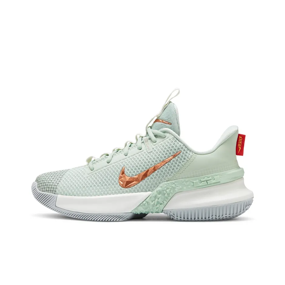 Nike Ambassador 13 'Empire Jade'