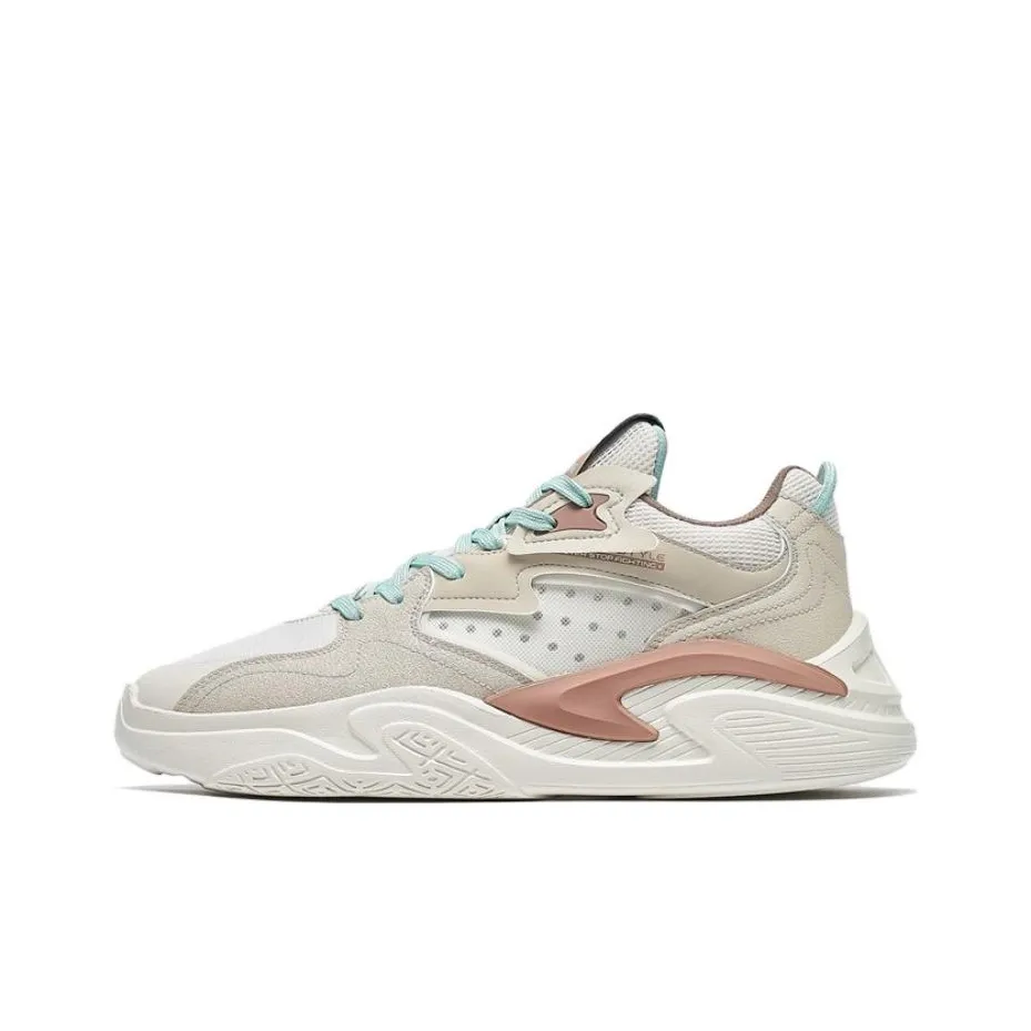 XTEP Abrasion Resistant Slip Resistant Low Top Basketball Shoes Men's Clay