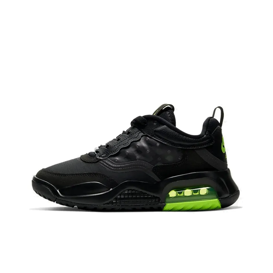 Air Jordan Max 200 Black   'Black Green' Gs