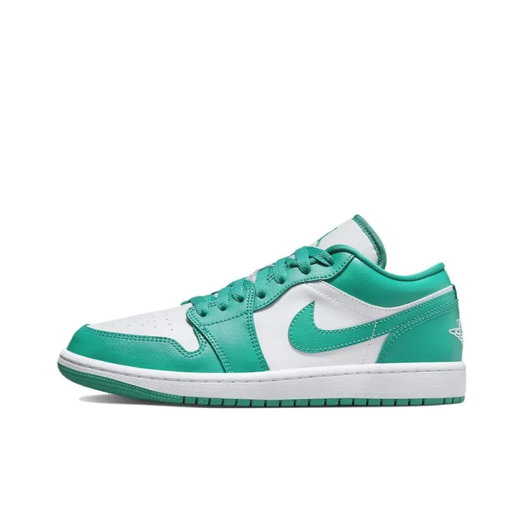 NIKE WMNS AIR JORDAN 1 LOW DARK BEETROOT 24.5cm