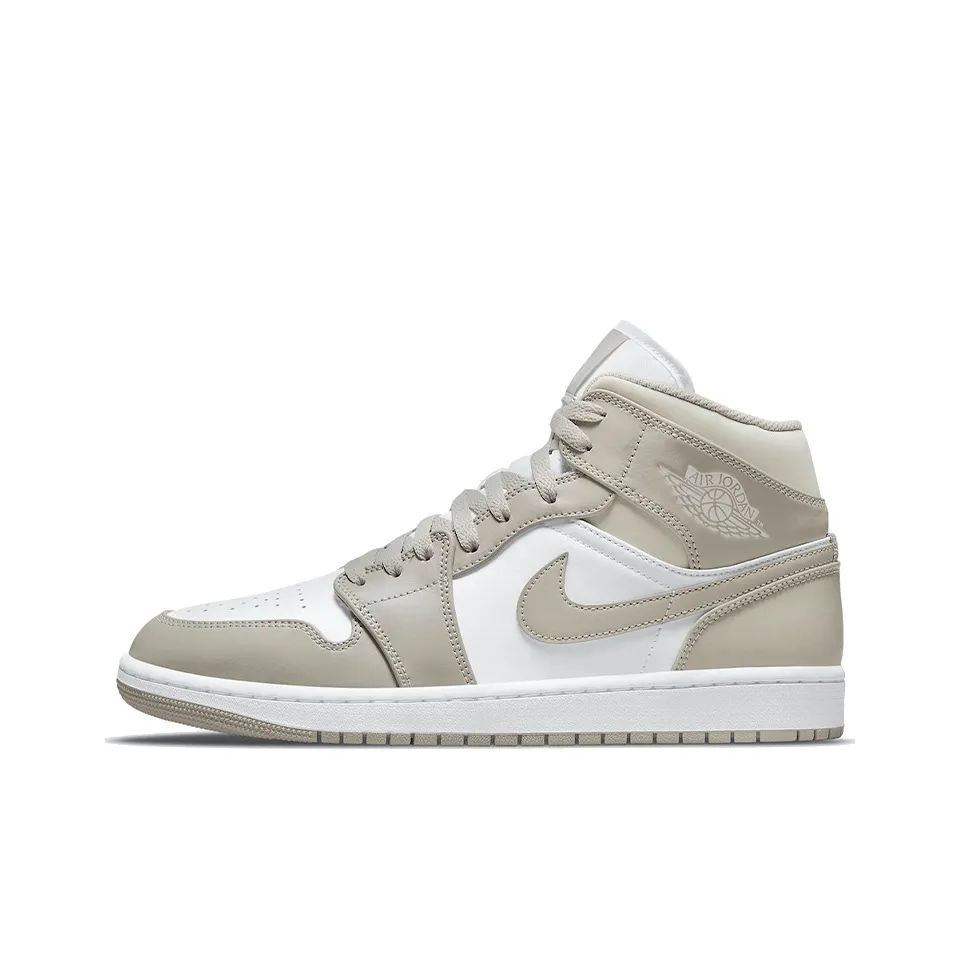 Men and women can also wear joggers or track pants with this shoe if they want an athletic look