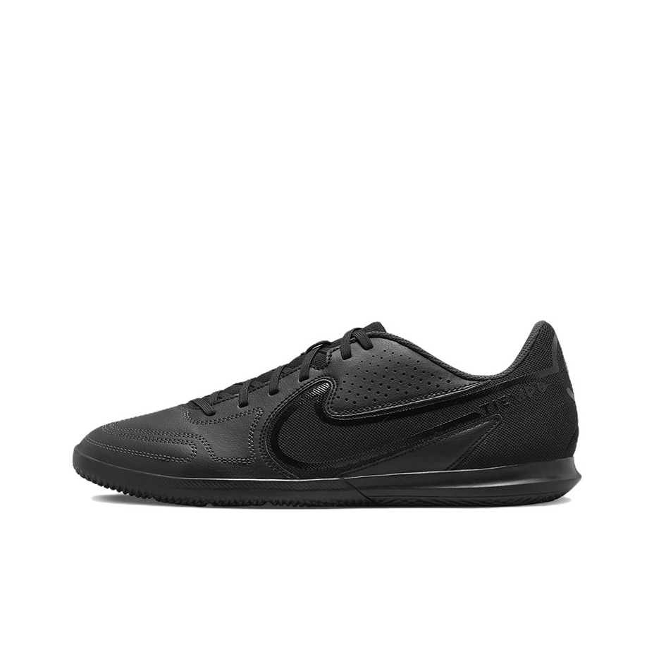 nike black indoor shoes