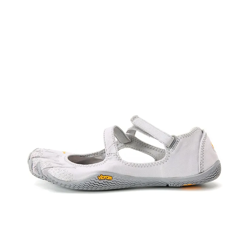 Vibram Training Shoes Women's Low Top Silver/Gray