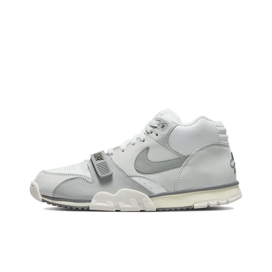 Nike Air Max 270 white black women shoes