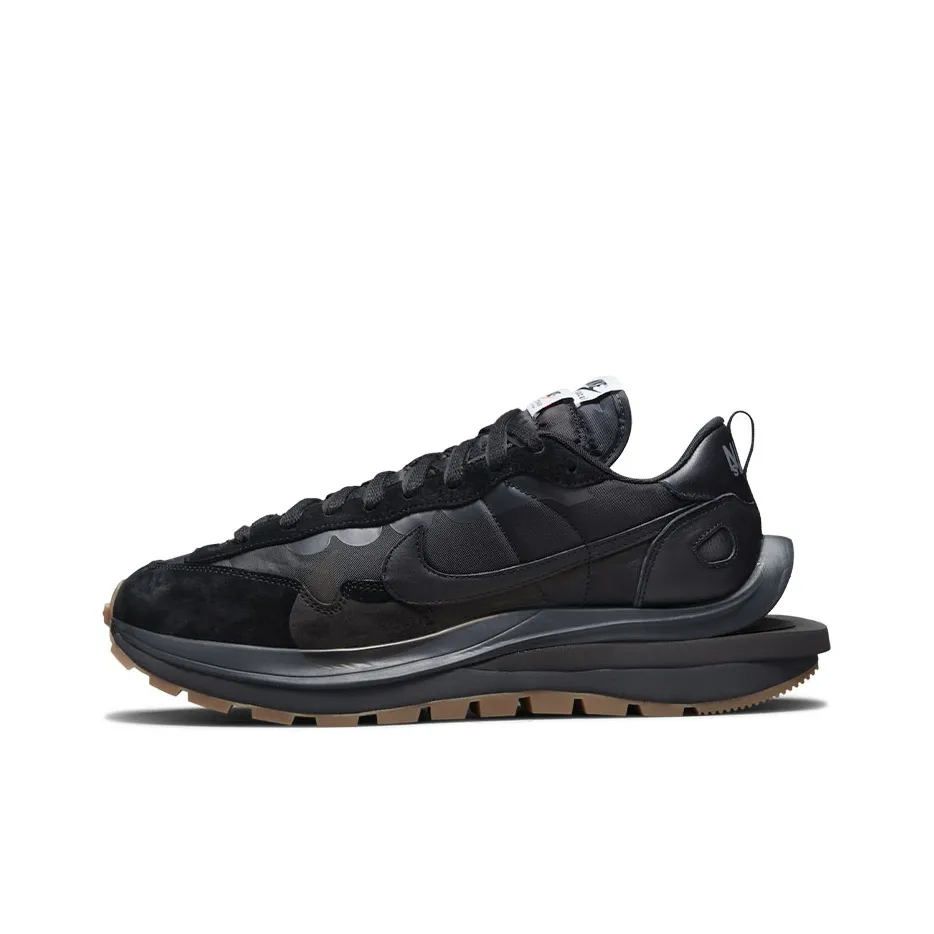 Nike Vaporwaffle Sacai Black Gum