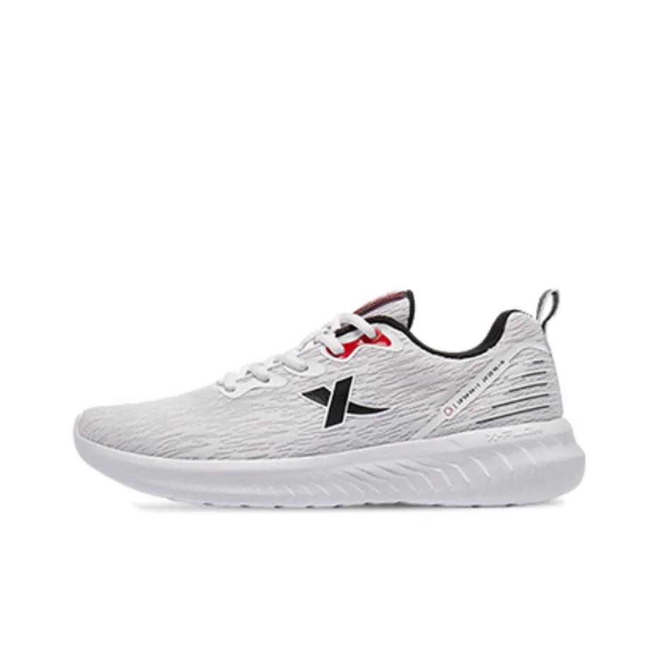 XTEP Shock Absorbing Non Slip Waterproof Breathable And Lightweight Low Top Casual Shoes Men's White Black