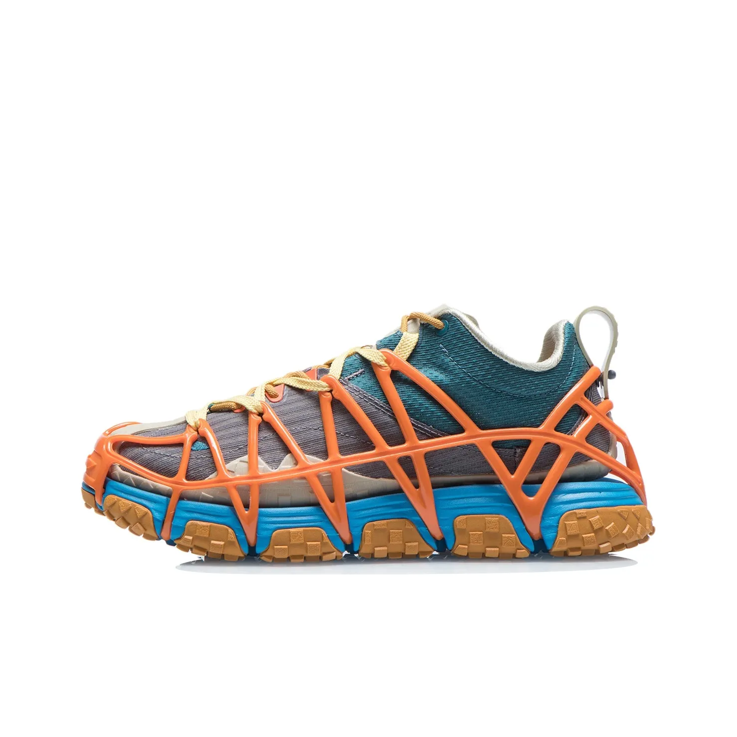 Лайнер Essence ACE 21 Весенний Летний Париж Мода Неделя ПЕДИСТАЛЬ MIX